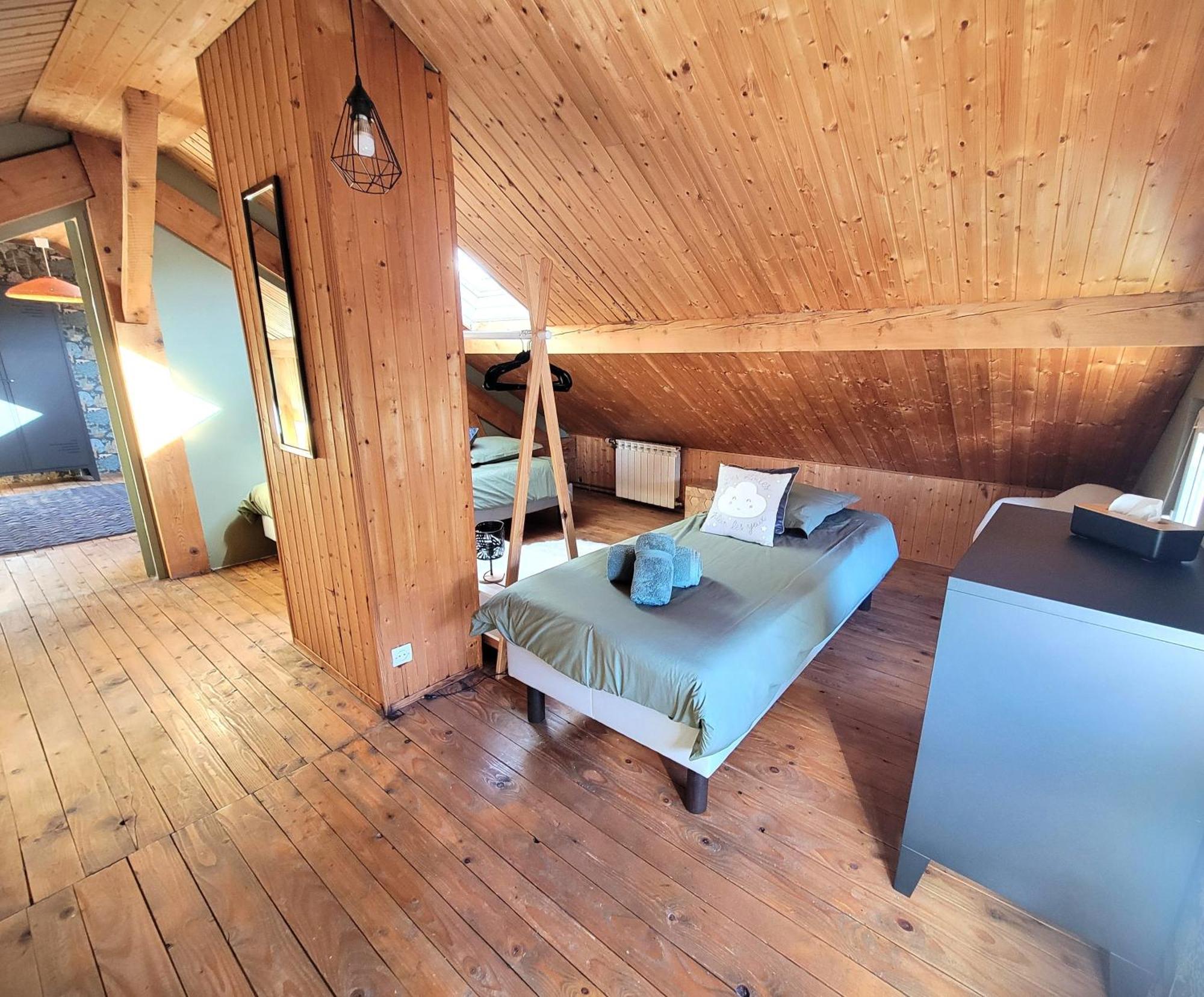 Holiday home Maison Les Planches